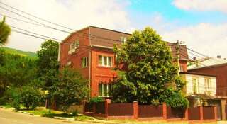 Гостиница Guest house Roza Геленджик-0